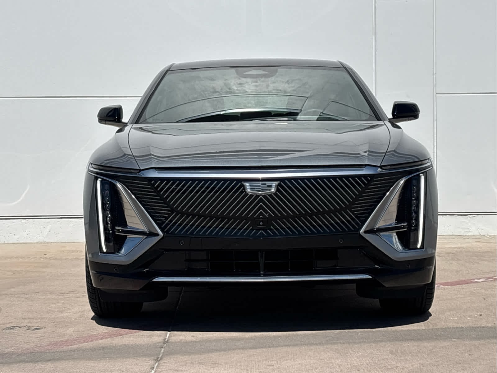 Certified 2024 Cadillac LYRIQ Tech with VIN 1GYKPMRL3RZ100007 for sale in Grapevine, TX
