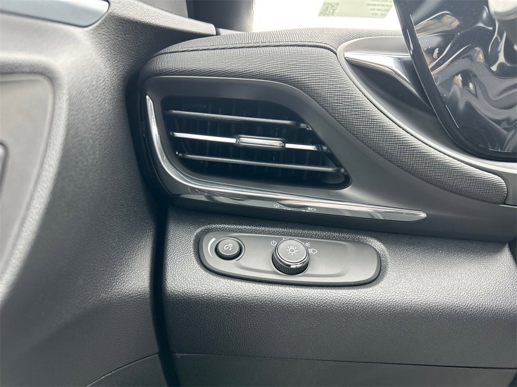 2026 BUICK ENVISTA - Image 16