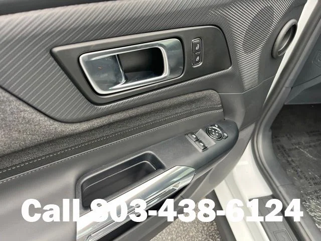 New 2026 Oxford White Ford EcoBoost® Fastback image 8