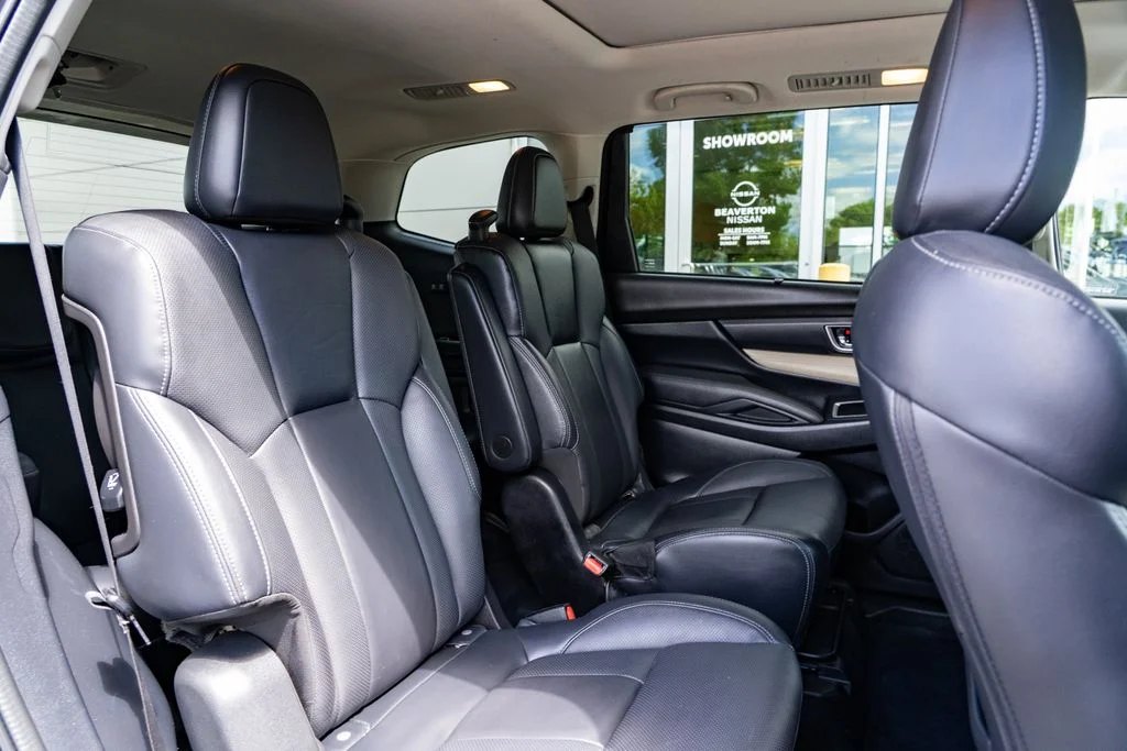 Used 2020 Black Subaru Limited image 27