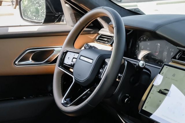 New 2026 Santorini Black Land Rover Autobiography image 17