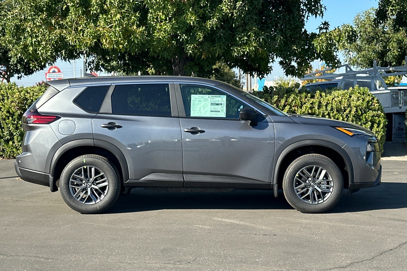 2026 Nissan Rogue S photo 2