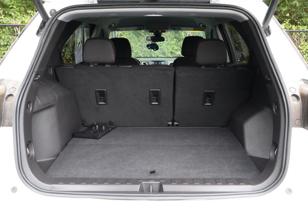2024 Chevrolet Equinox LT - Photo 48