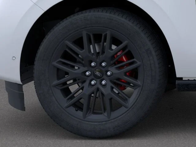 New 2025 Star White Metallic Tri-Coat Ford Platinum® image 19