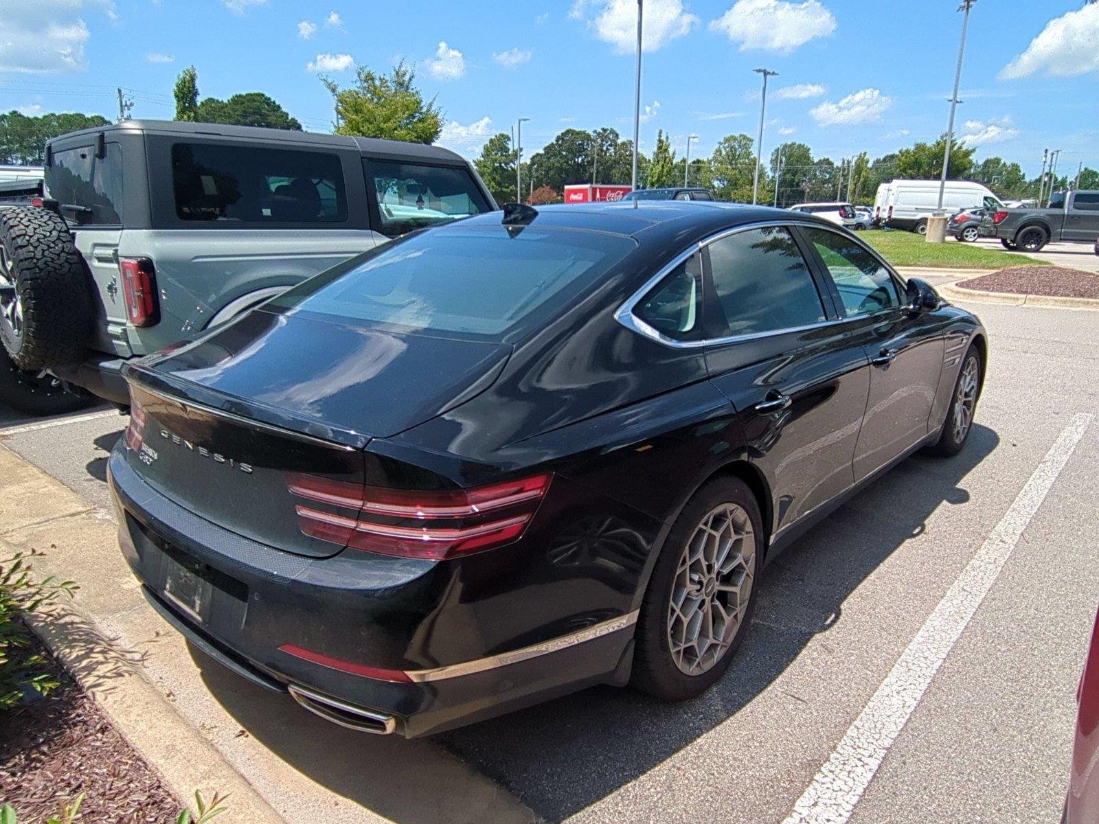 Used 2022 Vik Black Genesis 2.5T image 4