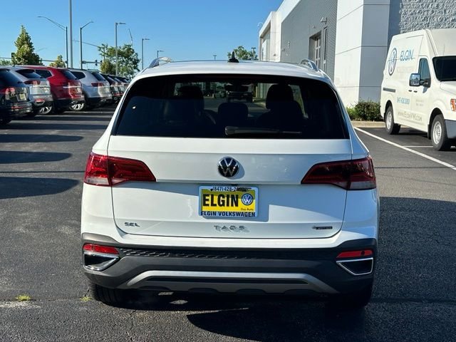 Certified Used 2023 White Volkswagen 1.5T SEL image 4