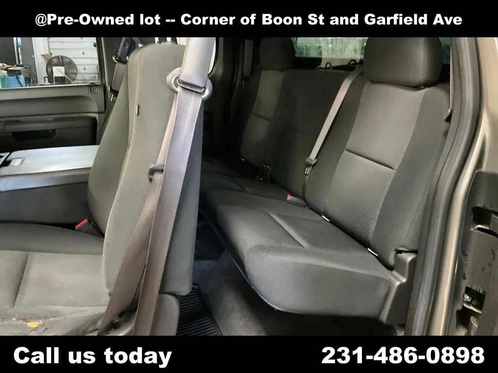 Used 2012 Gray Chevrolet LT image 27