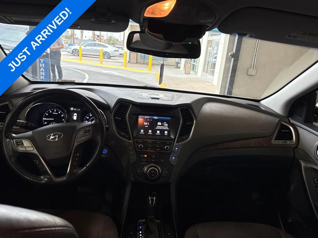 Used 2017 Silver Hyundai Limited image 5