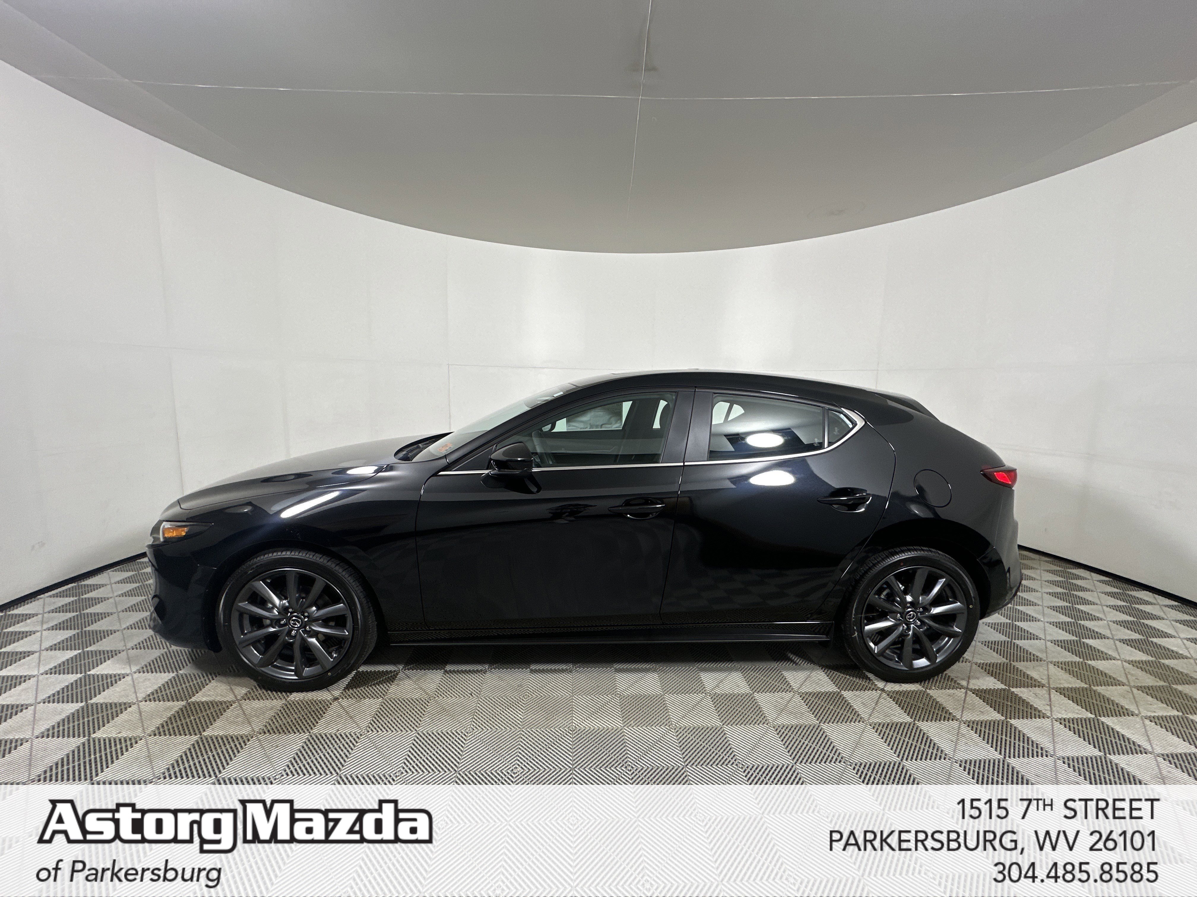New 2026 Jet Black Mica Mazda 2.5 S Preferred image 4