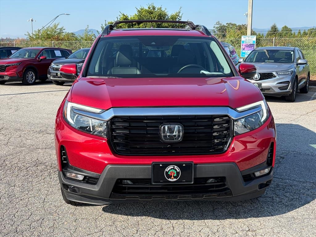 Used 2022 Radiant Red Metallic II Honda AWD RTL-E image 6