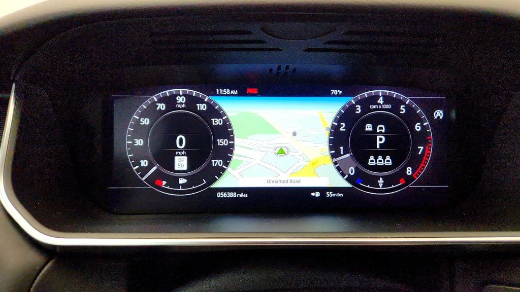 Used 2019 Fuji White Land Rover V8 Supercharged Dynamic w/ Drive Pro Pack & Meridian Audio image 15