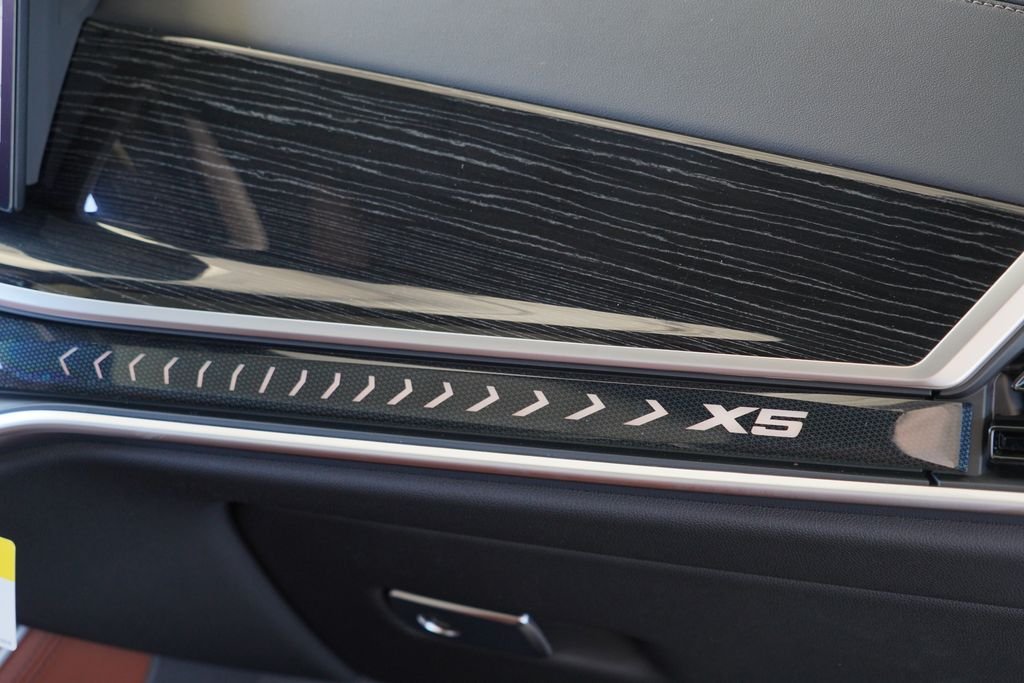 2026 BMW X5 40i - Photo 18