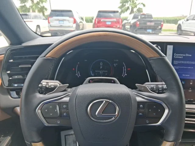 Used 2024 White Lexus 350 Premium Plus image 8