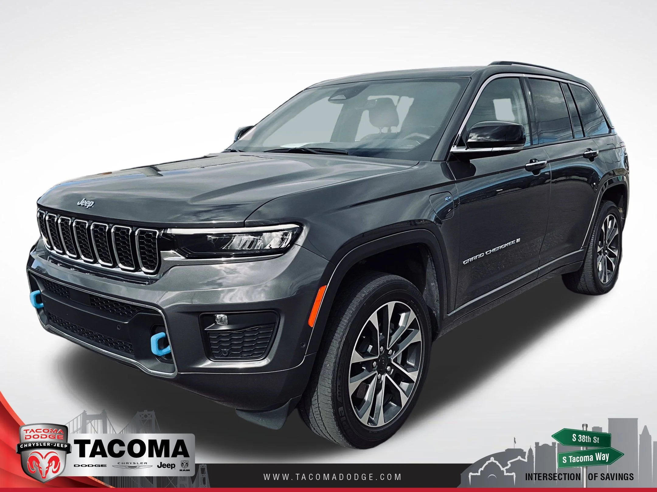 Certified Used 2023 Gray Jeep Overland 4xe image 1