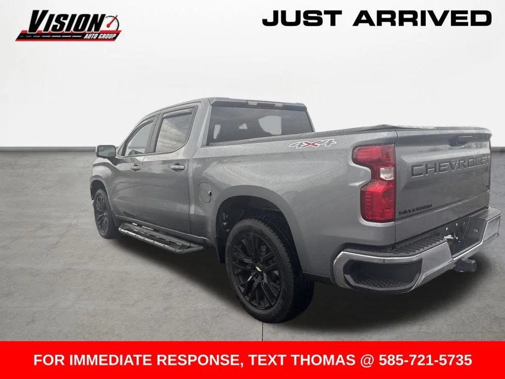 Used 2020 Gray Chevrolet LT image 8