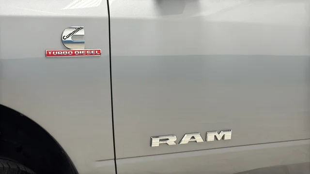 Used 2022 Billet Silver Metallic Ram Big Horn image 40