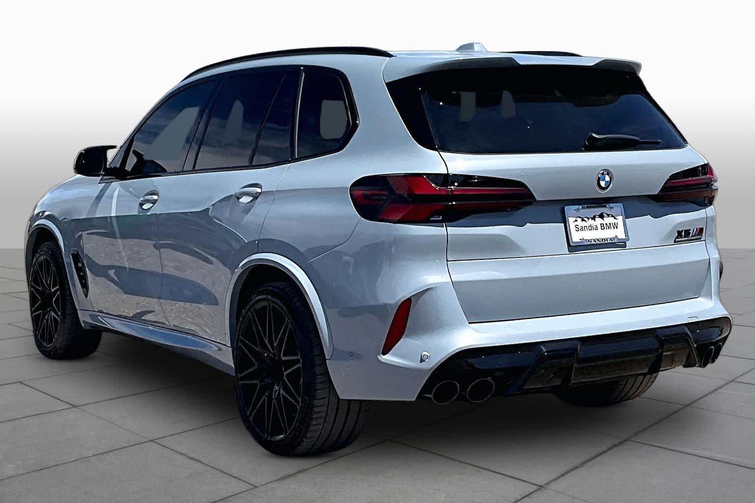 Used 2026 Brooklyn Grey Metallic BMW Competition image 9