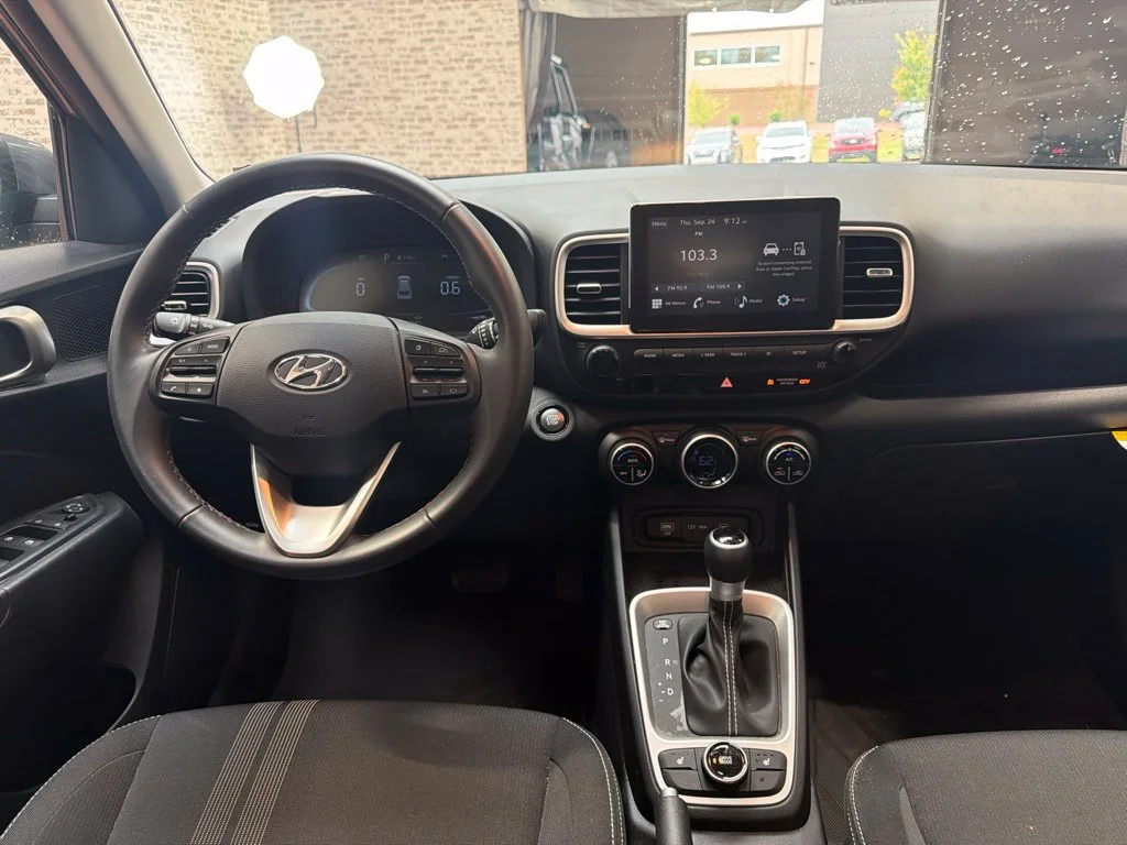 Used 2026 Ecotronic Gray Hyundai SEL image 16