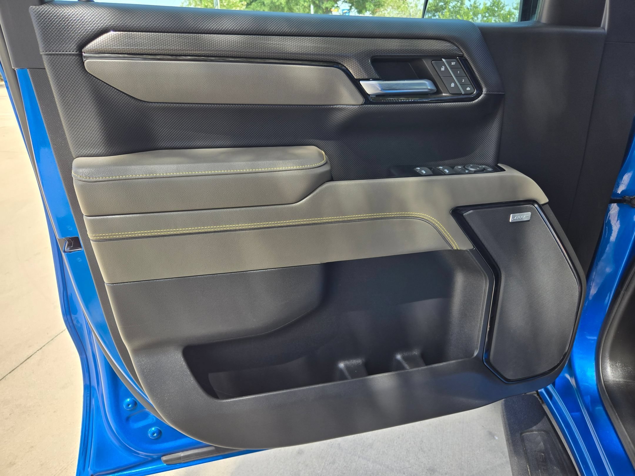 2023 Chevrolet Silverado 1500 ZR2 - Photo 20