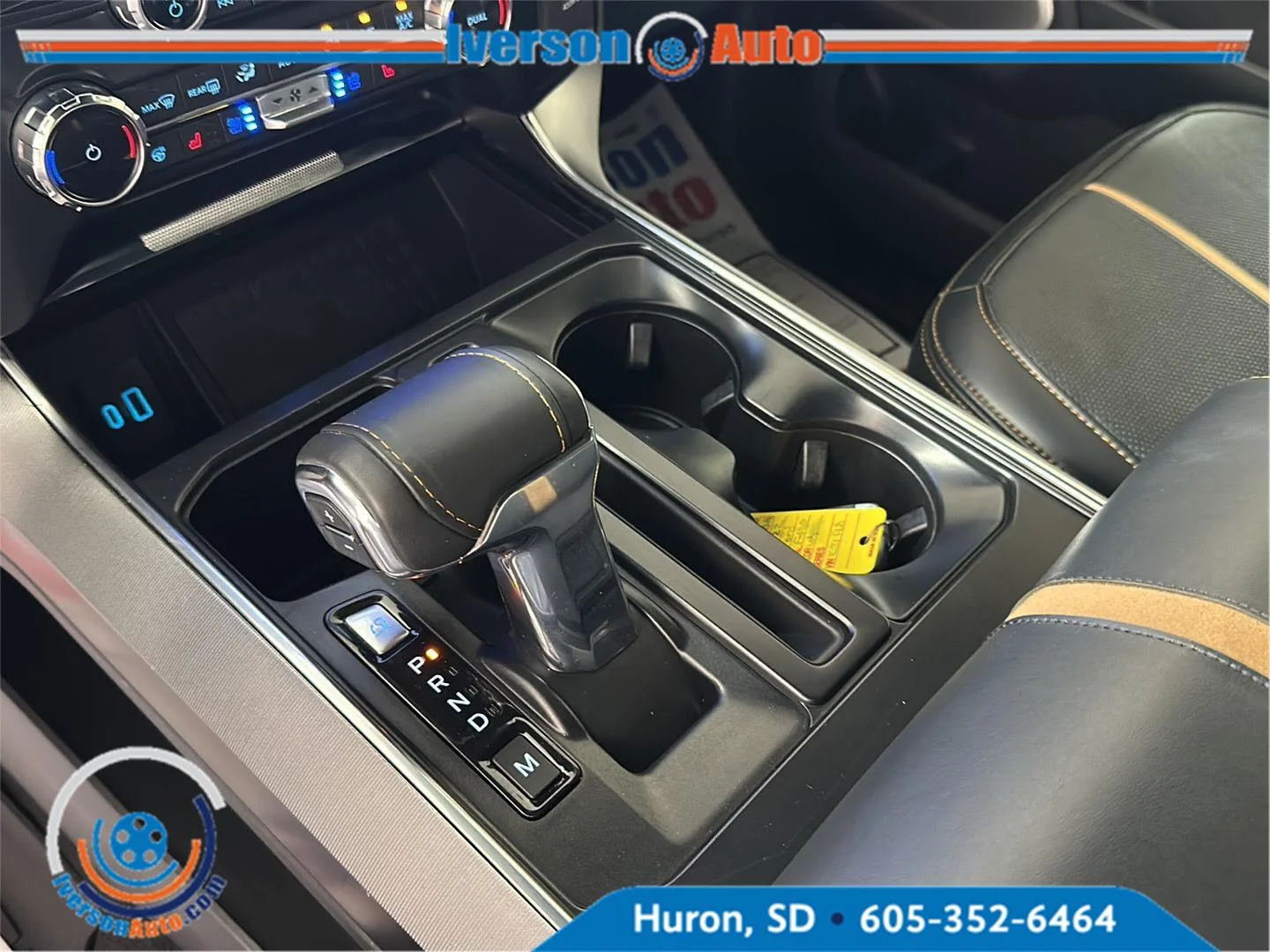 Used 2022 Star White Metallic Tri-Coat Ford Platinum image 22