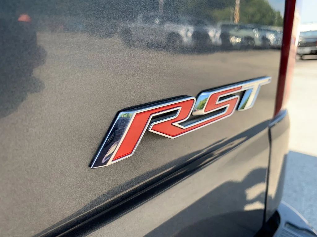Used 2022 Gray Chevrolet RST image 36