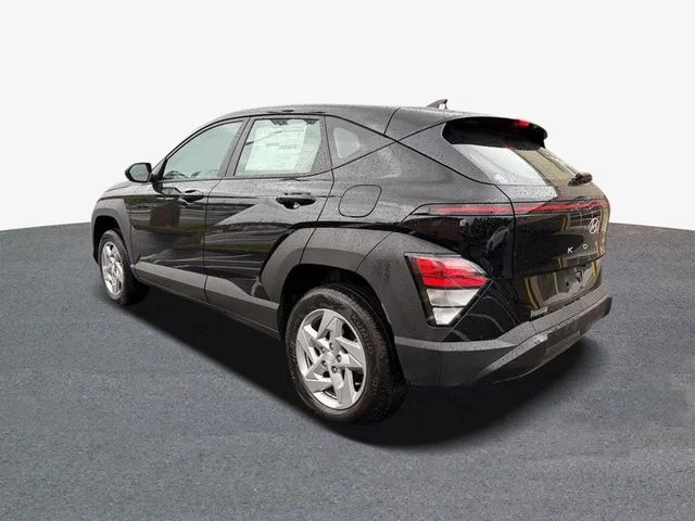 Used 2026 Black Hyundai SE image 2