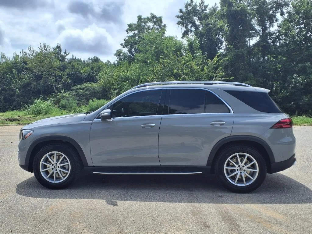 Certified Used 2026 MANUFAKTUR Alpine Grey Mercedes-Benz GLE 350 image 5