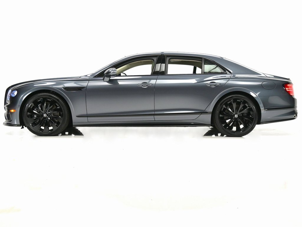 2026 Bentley Flying Spur photo 4