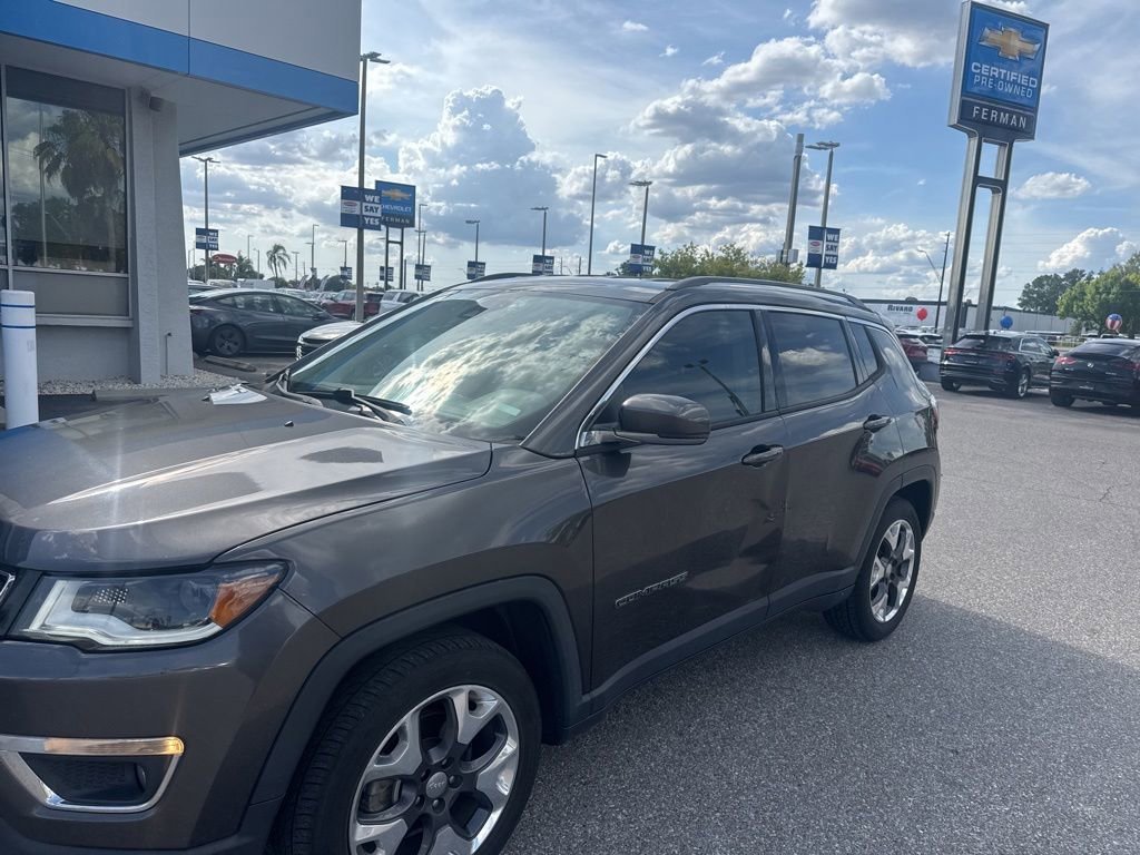 2018 Jeep Compass Limited's photo