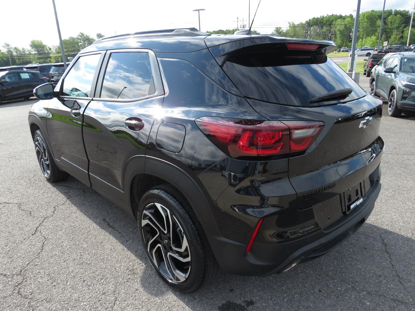 Used 2025 Mosaic Black Metallic Chevrolet RS image 9