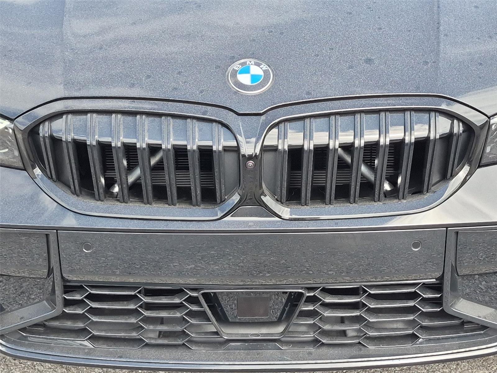 New 2026 Black Sapphire Metallic BMW 330i NA xDrive image 13