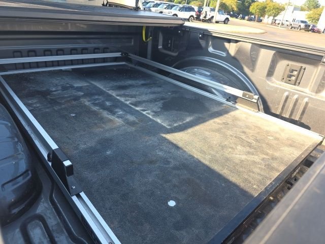 Used 2025 Gray Metallic Ford XL image 11