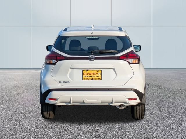 2025 Nissan KICKS PLAY Base - Photo 6