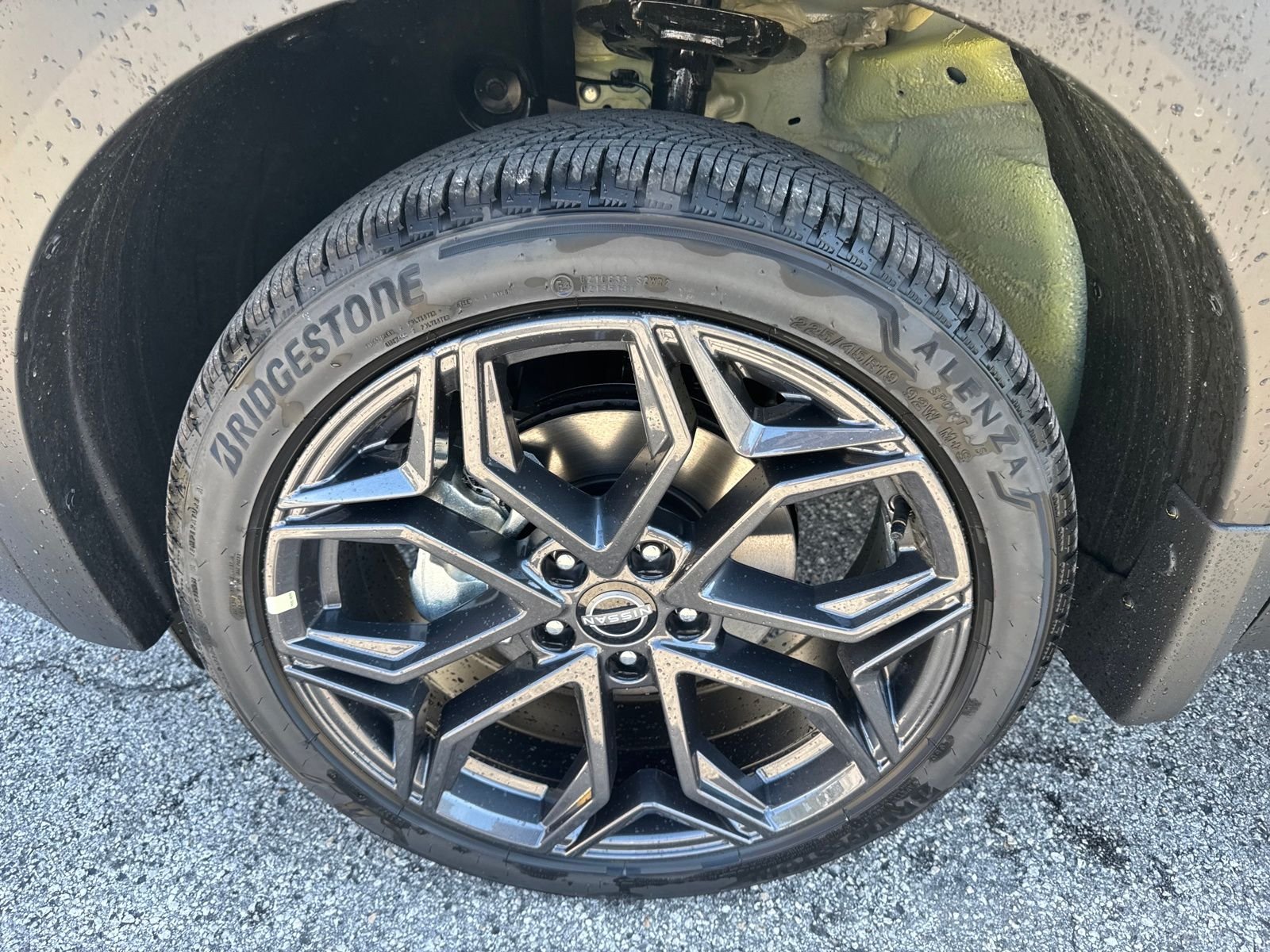 New 2026 Nissan Kicks SR 4D Sport Utility