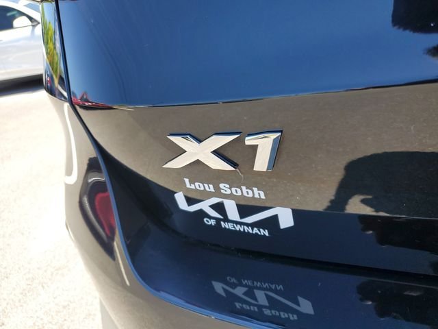 Used 2024 Black Sapphire Metallic BMW xDrive28i image 7