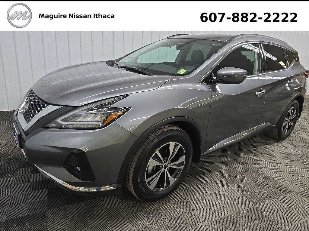 Used 2024 Gray Nissan SV image 9