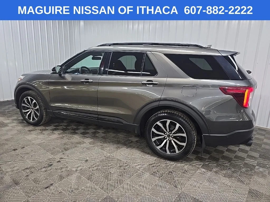 Used 2020 Gray Ford ST image 4