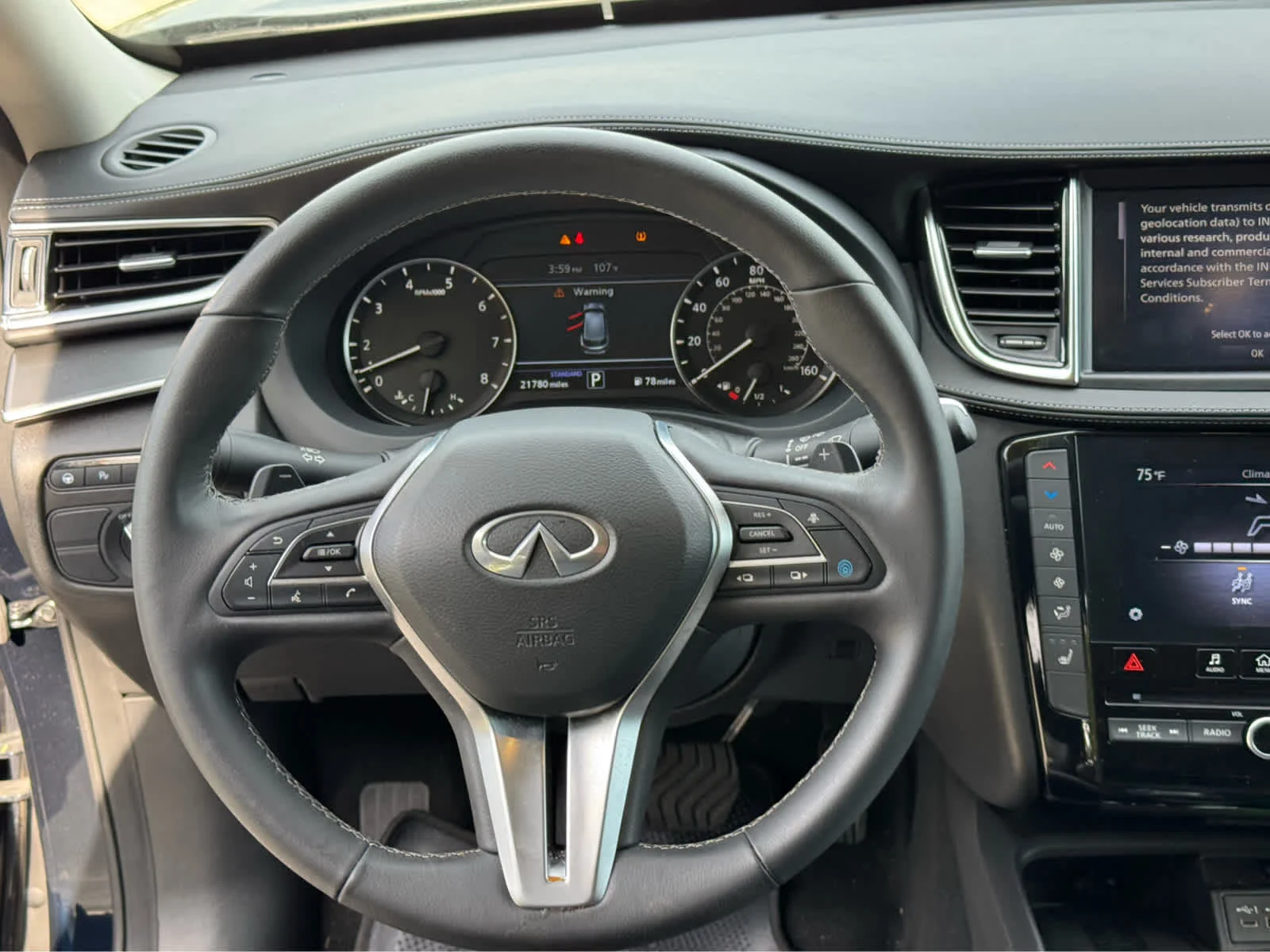 Certified Used 2025 Hermosa Blue INFINITI LUXE image 22