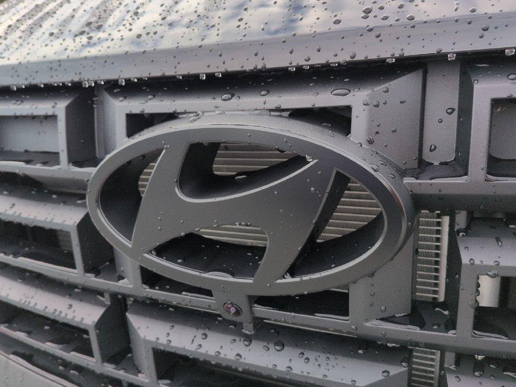 New 2027 Black Hyundai XRT image 15