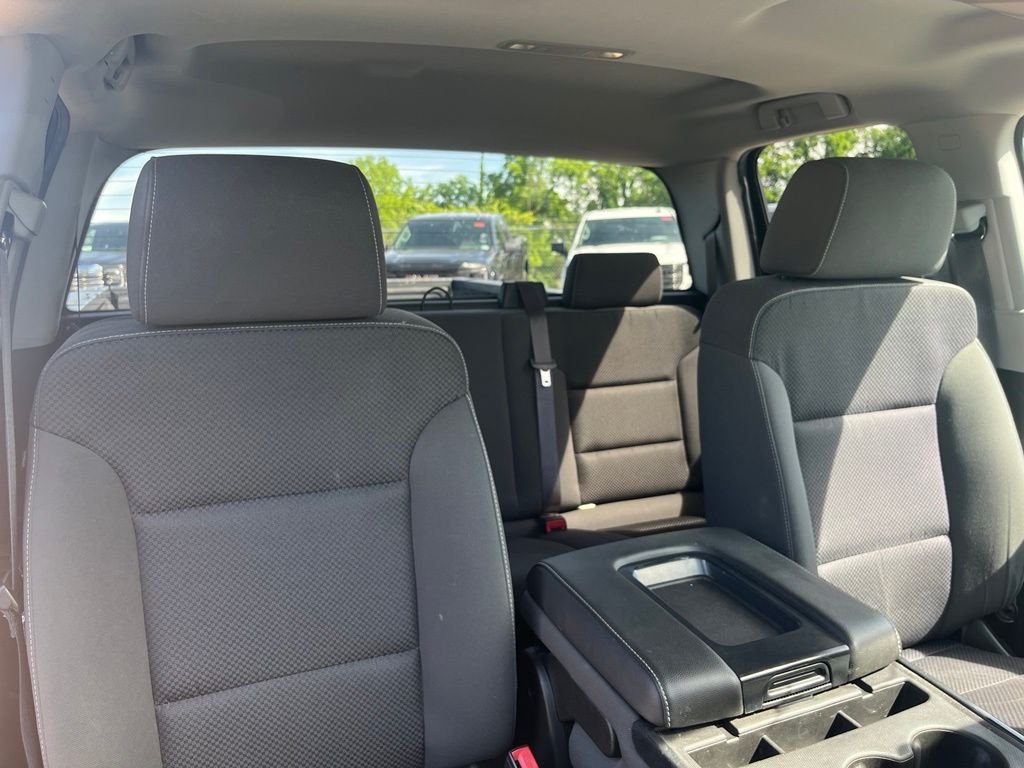 Used 2017 Graphite Metallic Chevrolet LT LT2 image 35