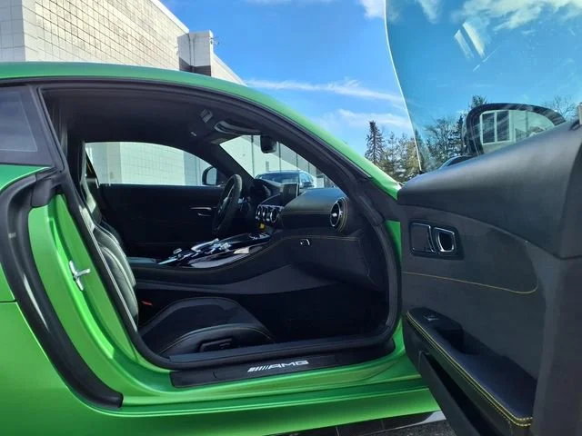 Used 2018 Green Mercedes-Benz AMG® GT R image 27