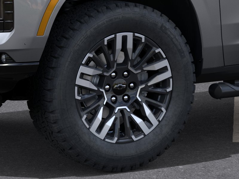 New 2027 Sterling Gray Metallic Chevrolet Z71 image 9