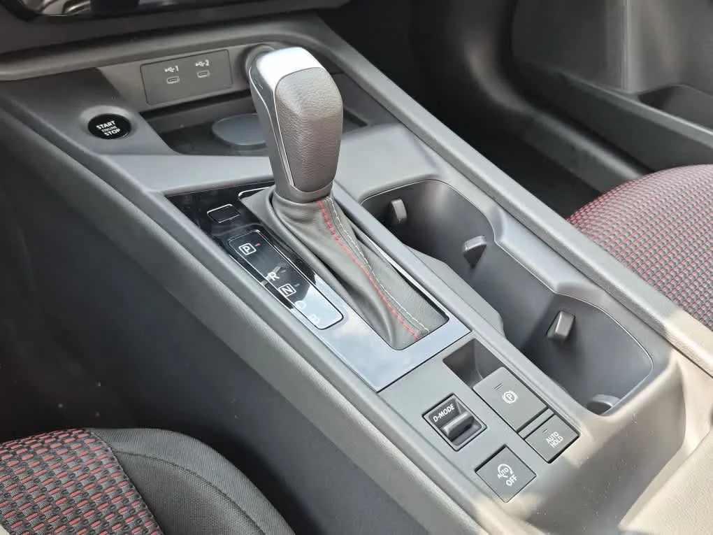 New 2027 Atlantic Gray Metallic Nissan SR image 12