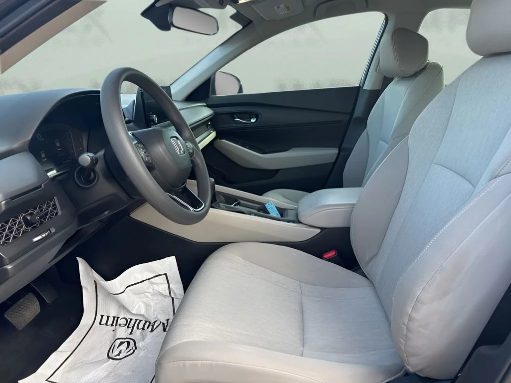 Used 2025 Gray Honda LX image 5