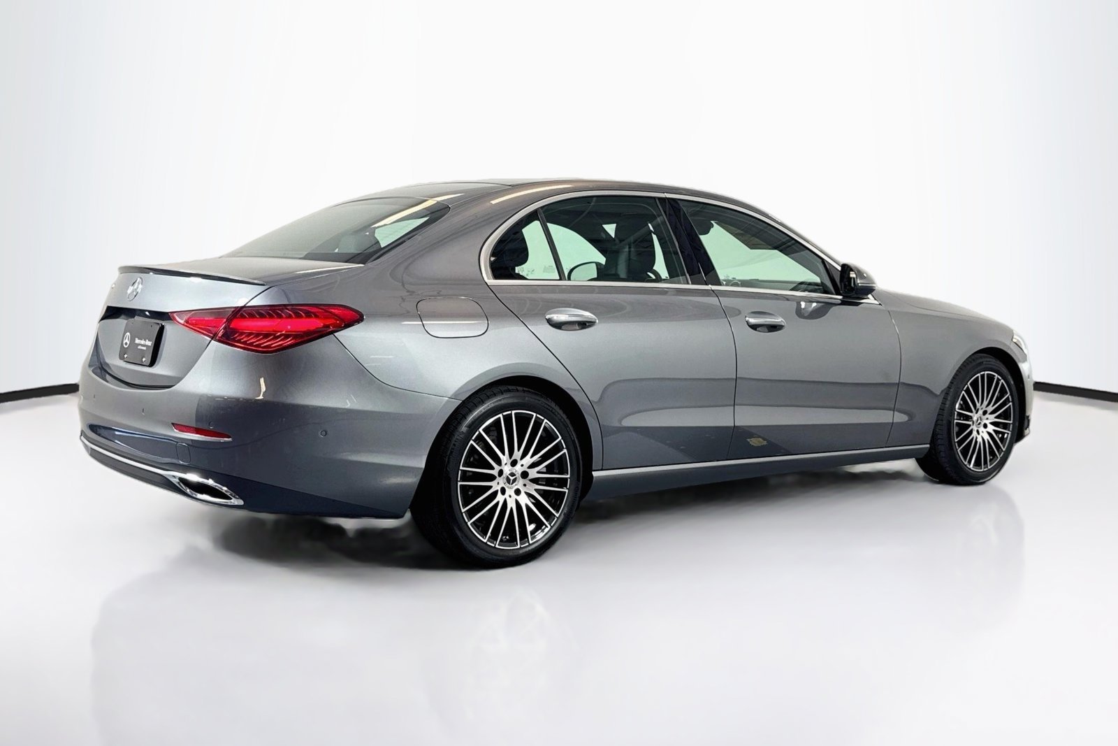 New 2026 Selenite Grey Metallic Mercedes-Benz C 300 image 5