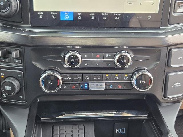New 2026 Star White Metallic Tri-Coat Ford F-250® Lariat® image 33