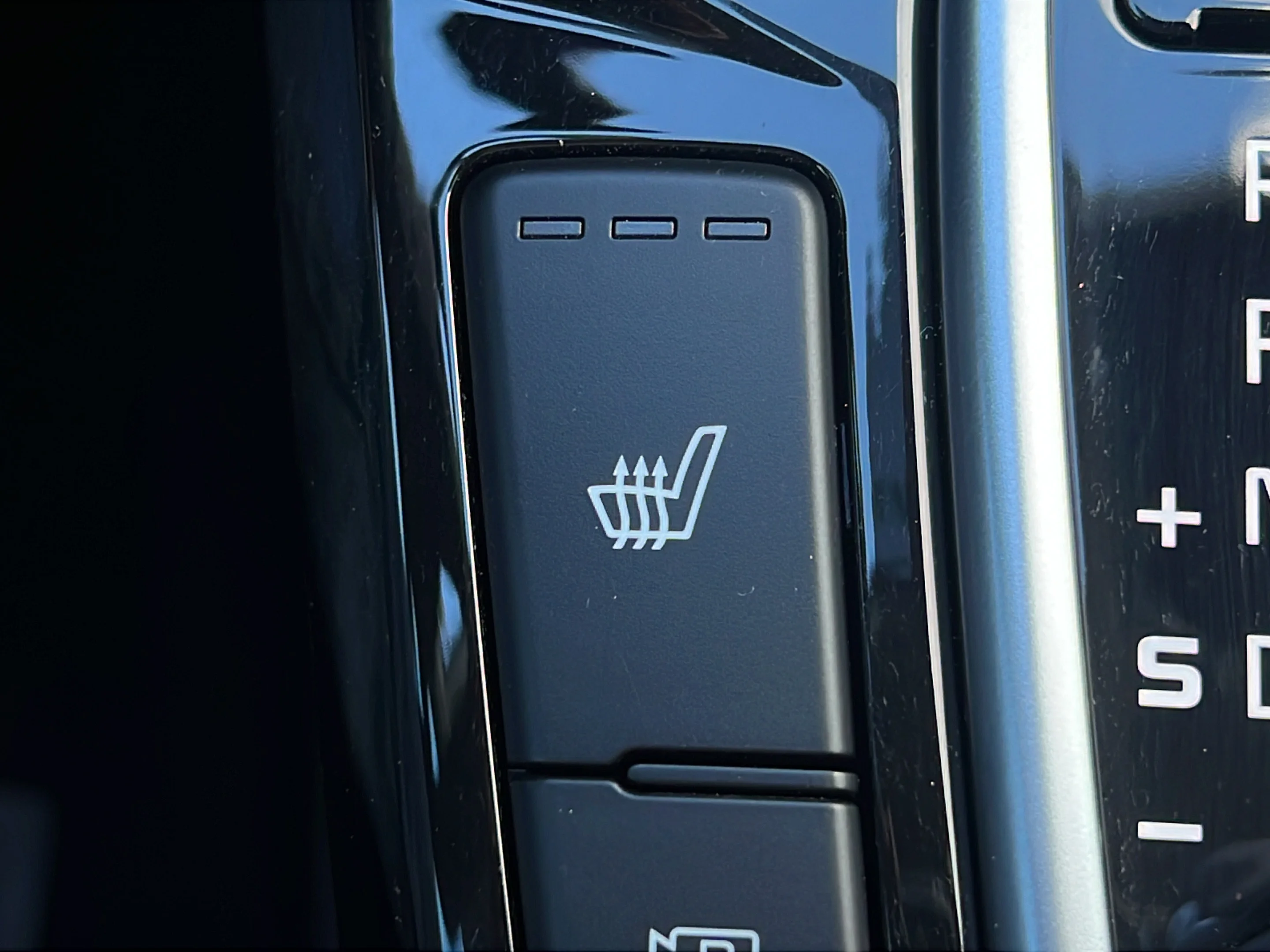 Used 2026 Pluton Blue/Black Roof Kia SX image 18