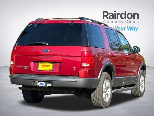 Used 2004 Red Fire Clearcoat Metallic Ford XLT image 5