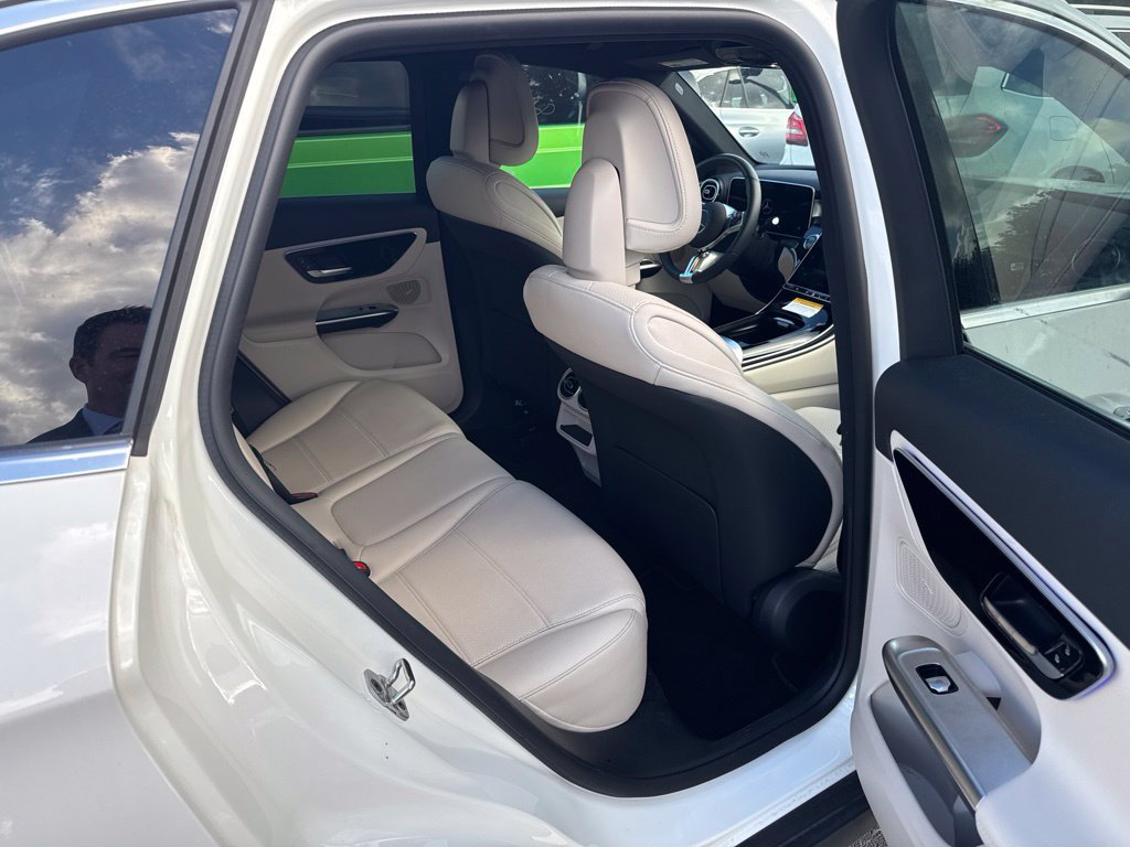 Certified Used 2026 White Mercedes-Benz GLC 300 image 5
