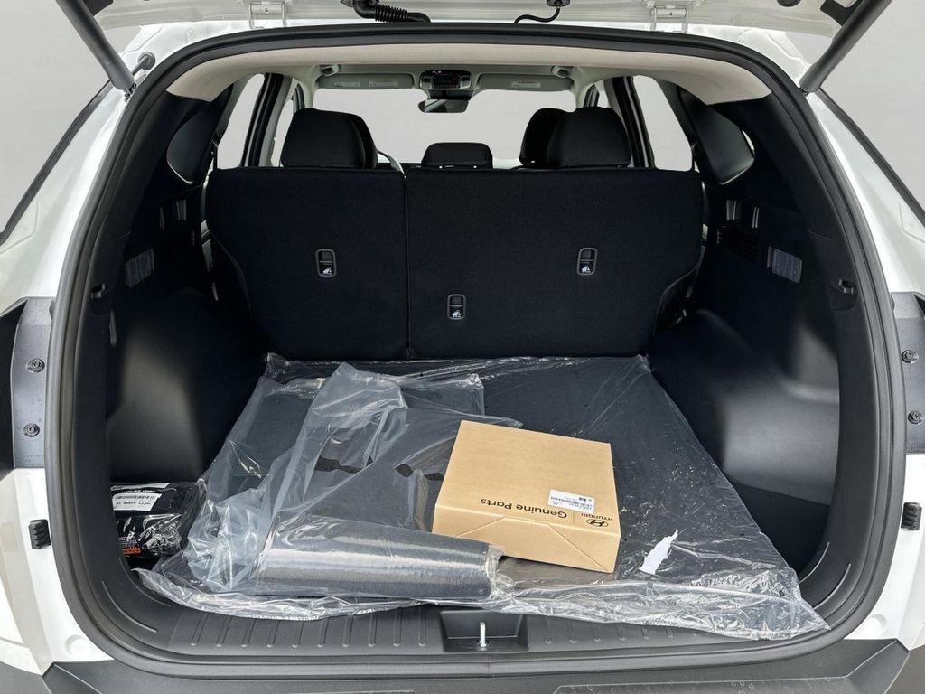 New 2026 White Pearl Hyundai SEL FWD image 23